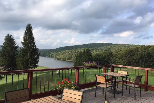 Alpine Lake Resort